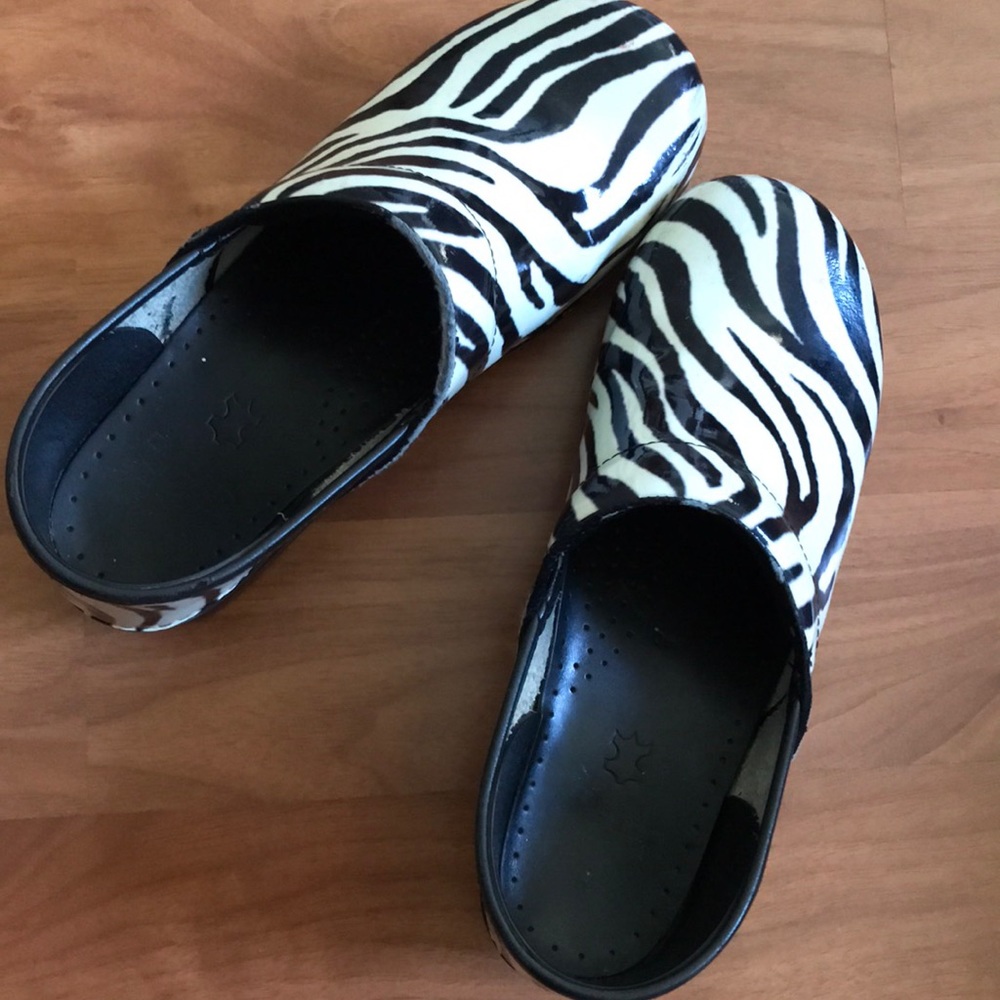 DANSKO zebra print clogs • Like new